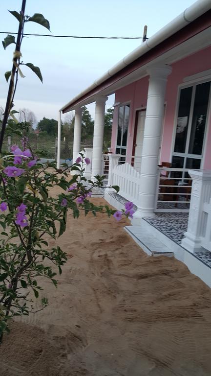 Iz Budget 2 Kampung Kuala Besut Exteriér fotografie